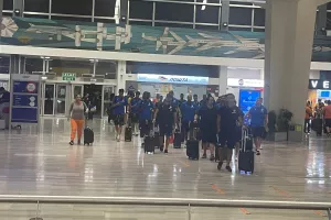 (ΦΩΤΟΣ) Πτήση επιστροφής με την πρόκριση