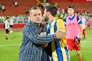 Τον πίστευε... και τον πιστεύει!