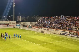 "Φούλαρε" το πέταλο, φινάλε με "Χώμα που περπάτησα"! (βίντεο/φώτος)
