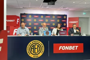 Παρουσίασε Fonbet η ΑΕΛ - "Η μεγαλύτερη χορηγική συμφωνία αν εξαιρέσουμε τα τηλεοπτικά"