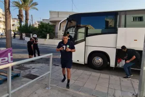 Η άφιξη της ΑΕΖ (φώτος)