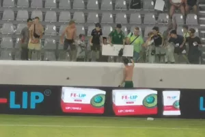 Η φανέλα του Νίκολιτς... 