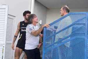 Τα τετ α τετ του Πρόδρομου με Σα Πίντο και παίκτες (φώτος)