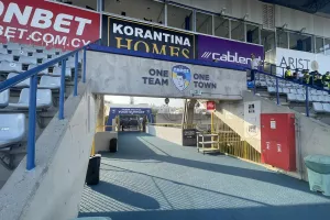 ΦΩΤΟΣ/Το... ανανεωμένο "Στέλιος Κυριακίδης"