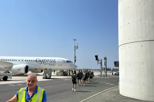Με μικρή καθυστέρηση "πέταξε" για Ισραήλ (φώτος)