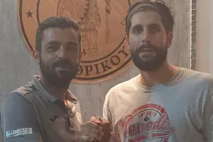 Επανέρχεται δριμύτερος