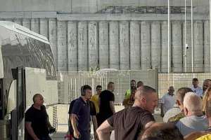 Η άφιξη της ΑΕΖ (φώτος)
