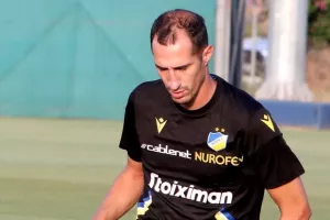 Πλησιάζει Radosav Petrović