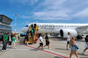 Άρης/Εικόνες από την επιβίβαση στο αεροπλάνο