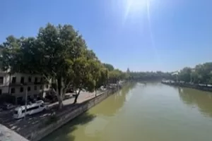 Ξενάγηση στην όμορφη Τιφλίδα (φώτος KERKIDA) 