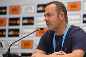 Σπιλέφσκι για Σλόβαν/"Χωρίς φόβο για το θετικό αποτέλεσμα"
