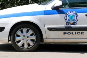 Μπλόκο σε βαν με Ρουμάνους χούλιγκαν που κατευθύνονταν στον Πειραιά