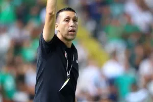 Ομόνοια - Νέα Σαλαμίνα: Γεμάτη πράσινη... πρεμιέρα με τεσσάρα, γκολ και αυτογκόλ (Φώτος)