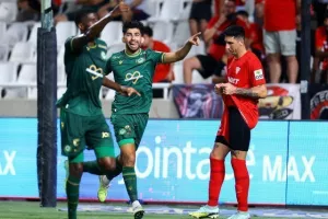 Ομόνοια - Νέα Σαλαμίνα: Γεμάτη πράσινη... πρεμιέρα με τεσσάρα, γκολ και αυτογκόλ (Φώτος)
