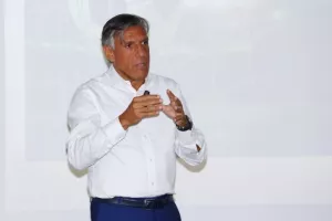 Παρουσιάστηκε ο Μεσίνα - "Nα είστε ειλικρινείς και δίκαιοι, αν υπάρχει λάθος να το γράψετε"