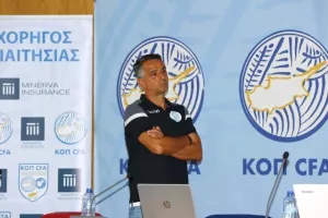 Παρουσιάστηκε ο Μεσίνα - "Nα είστε ειλικρινείς και δίκαιοι, αν υπάρχει λάθος να το γράψετε"
