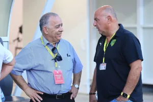 Αδιαπραγμάτευτο (Διοίκηση ΑΕΚ)