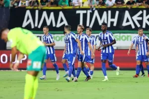 ΑΕΚ - Εθνικός: Ασύλληπτο ματς, εκκωφαντική ισοπαλία στη Λάρνακα! (φώτος)