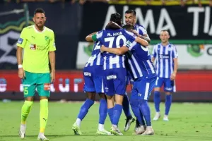 ΑΕΚ - Εθνικός: Ασύλληπτο ματς, εκκωφαντική ισοπαλία στη Λάρνακα! (φώτος)