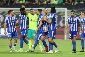 ΑΕΚ - Εθνικός: Ασύλληπτο ματς, εκκωφαντική ισοπαλία στη Λάρνακα! (φώτος)