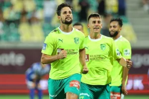 ΑΕΚ - Εθνικός: Ασύλληπτο ματς, εκκωφαντική ισοπαλία στη Λάρνακα! (φώτος)