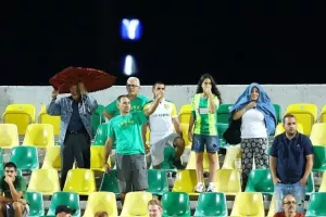 ΑΕΚ - Εθνικός: Ασύλληπτο ματς, εκκωφαντική ισοπαλία στη Λάρνακα! (φώτος)
