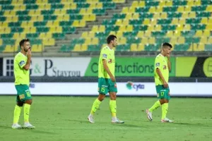 ΑΕΚ - Εθνικός: Ασύλληπτο ματς, εκκωφαντική ισοπαλία στη Λάρνακα! (φώτος)