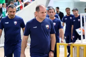 Ομόνοια - Καμπάλα: Πρόκριση με "καρέ", Μπεζούς και... γεμάτη εμφάνιση! (Φώτος)