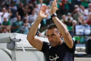 Ομόνοια - Μίντιλαντ: Στοχεύει και στους Δανούς πλέον ο Μπεζούς! (φώτος)