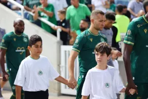 Ομόνοια - Μίντιλαντ: Στοχεύει και στους Δανούς πλέον ο Μπεζούς! (φώτος)