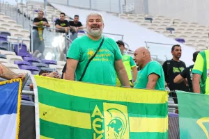 (ΦΩΤΟΡΕΠΟΡΤΑΖ)  Ο κόσμος της ΑΕΚ στο "Bloomfiled"