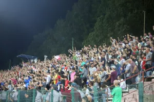 Γεμάτες κερκίδες/Stadioni Tengiz Burjanadze (Gori)