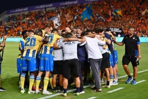 ΑΠΟΕΛ - Ντίλα: Με 4 στα 4... ώρα για Γάνδη! (φώτος)