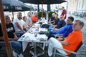 ΑΠΟΕΛ/Δείπνο στους εκπροσώπους των ΜΜΕ (φώτος)