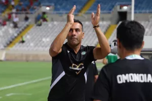 Ομόνοια - Νέα Σαλαμίνα: Γεμάτη πράσινη... πρεμιέρα με τεσσάρα, γκολ και αυτογκόλ (Φώτος)