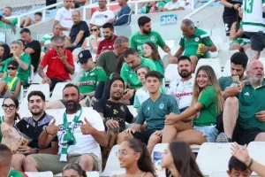 Ομόνοια - Μίντιλαντ: Στοχεύει και στους Δανούς πλέον ο Μπεζούς! (φώτος)