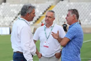 Ομόνοια - Μίντιλαντ: Στοχεύει και στους Δανούς πλέον ο Μπεζούς! (φώτος)
