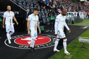 Μίντιλαντ 5-1 Ομόνοια: Με παίκτη λιγότερο ήταν δύσκολο, βαριά ήττα στο Χέρνινγκ (φώτος)