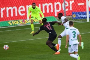 Μίντιλαντ 5-1 Ομόνοια: Με παίκτη λιγότερο ήταν δύσκολο, βαριά ήττα στο Χέρνινγκ (φώτος)