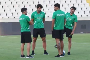 Ομόνοια - Νέα Σαλαμίνα: Γεμάτη πράσινη... πρεμιέρα με τεσσάρα, γκολ και αυτογκόλ (Φώτος)