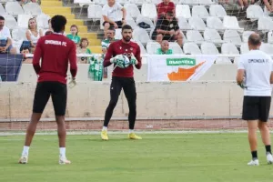 Ομόνοια - Νέα Σαλαμίνα: Γεμάτη πράσινη... πρεμιέρα με τεσσάρα, γκολ και αυτογκόλ (Φώτος)