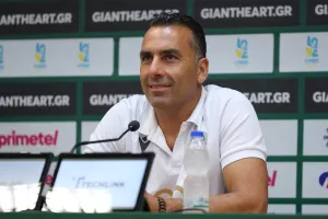 Σωφρόνης για Μίντιλαντ/"Nα βάλουμε τον κόσμο στο παιχνίδι" (Σχόλιο για... Sørloth)