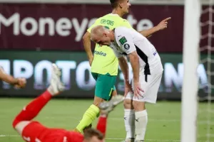 ΑΕΚ - Τορπέδο: Κιτρινοπράσινη πρόκριση με... "καρδιοχτύπι" στο φινάλε! (Φώτος)