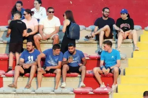 (Φωτορεπορτάζ) Νέα Σαλαμίνα - Ανόρθωση 