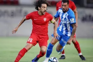 Νέα Σαλαμίνα - Ανόρθωση: Τεσσάρα της "Κυρίας" στο "αντίο" του Μαργκάσα