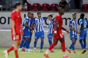 Νέα Σαλαμίνα - Ανόρθωση: Τεσσάρα της "Κυρίας" στο "αντίο" του Μαργκάσα