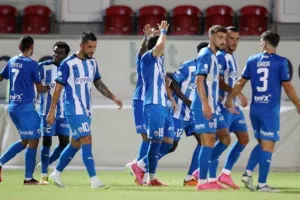 Νέα Σαλαμίνα - Ανόρθωση: Τεσσάρα της "Κυρίας" στο "αντίο" του Μαργκάσα