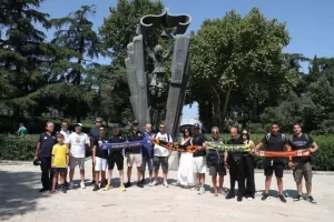 Βλέπουν τη πόλη οι ΑΠΟΕΛίστες (φώτος) 