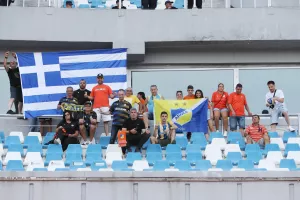 Οι ΑΠΟΕΛίστες στο Dinamo Arena (φώτος)