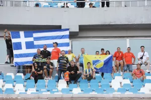 Οι ΑΠΟΕΛίστες στο Dinamo Arena (φώτος)